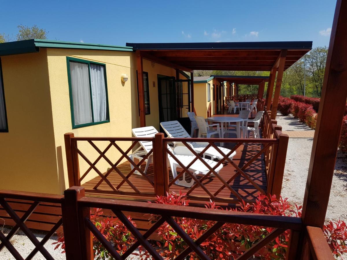 FKK Ulika - Naturist Mobile Homes Eden Poreč Exterior foto